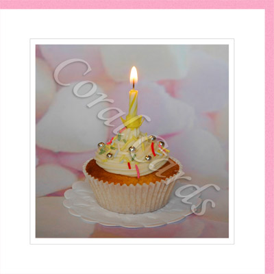 Baby pink cupcake - Coralie Goodman